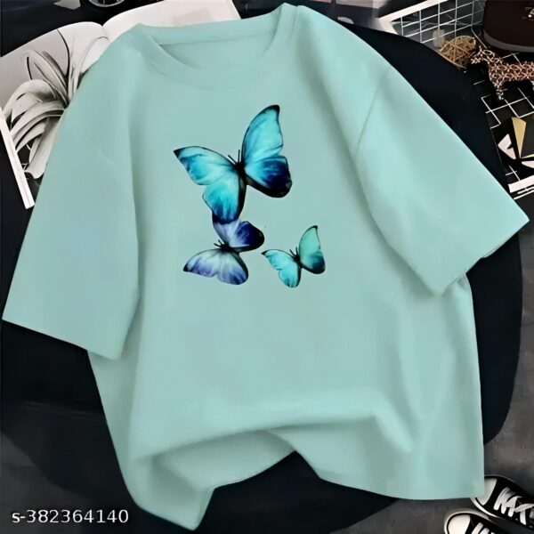 Pretty Fashionista Women Tshirts